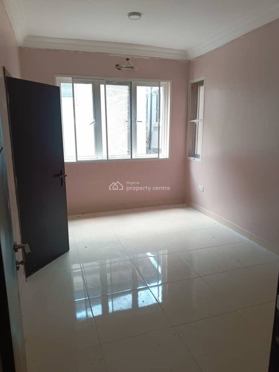 Well Maintained 3 Bedroom Apartment, Chevron Drive, Lekki Phase 2, Lekki, Lagos, Flat / Apartment for Rent