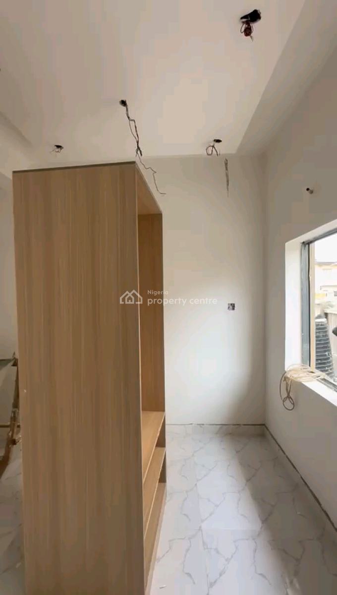 a Decent and Standard and Nice Units of Self Contain, Upstairs, Akoka, Yaba, Lagos, Self Contain (single Rooms) for Rent