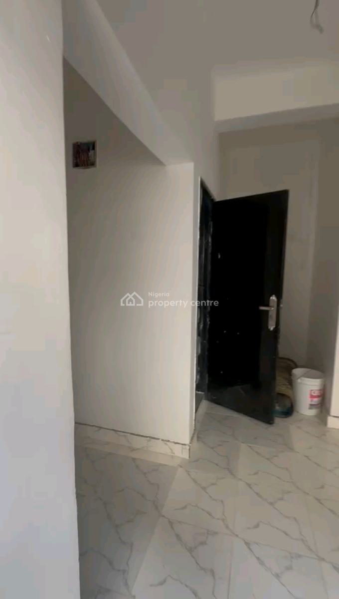 a Decent and Standard and Nice Units of Self Contain, Upstairs, Akoka, Yaba, Lagos, Self Contain (single Rooms) for Rent