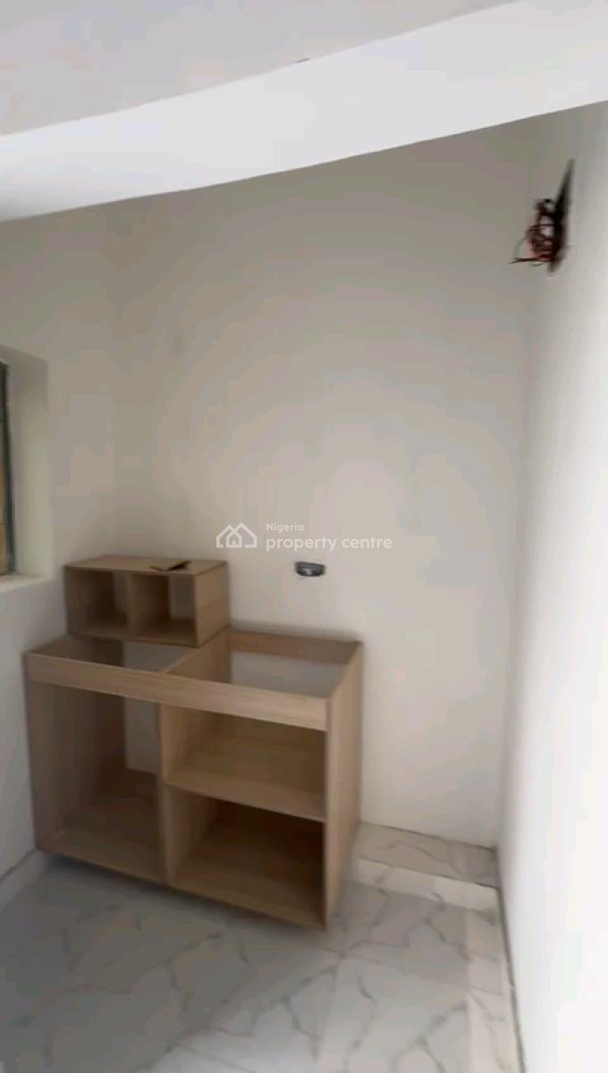 a Decent and Standard and Nice Units of Self Contain, Upstairs, Akoka, Yaba, Lagos, Self Contain (single Rooms) for Rent