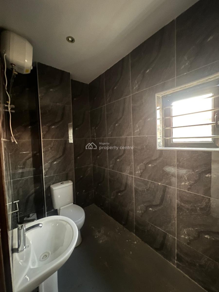 Exclusively Built 4 Bedroom Semi Detached Duplex, Gra Phase 1, Magodo, Lagos, Semi-detached Duplex for Sale