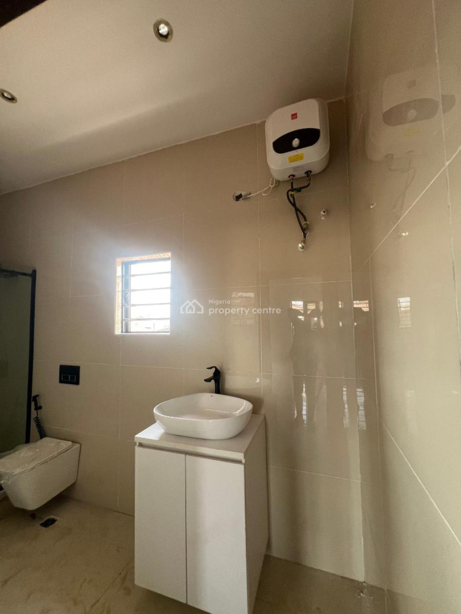 Exclusively Built 4 Bedroom Semi Detached Duplex, Gra Phase 1, Magodo, Lagos, Semi-detached Duplex for Sale