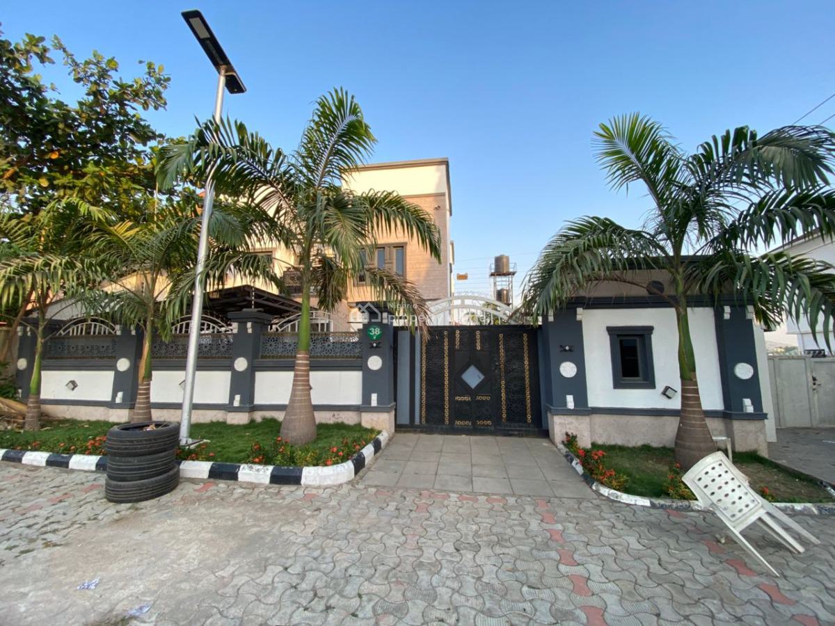 Well Built 4 Bedroom Semi-detached Duplex with 1 Bed Bq, Gwarinpa, Abuja, Semi-detached Duplex for Sale