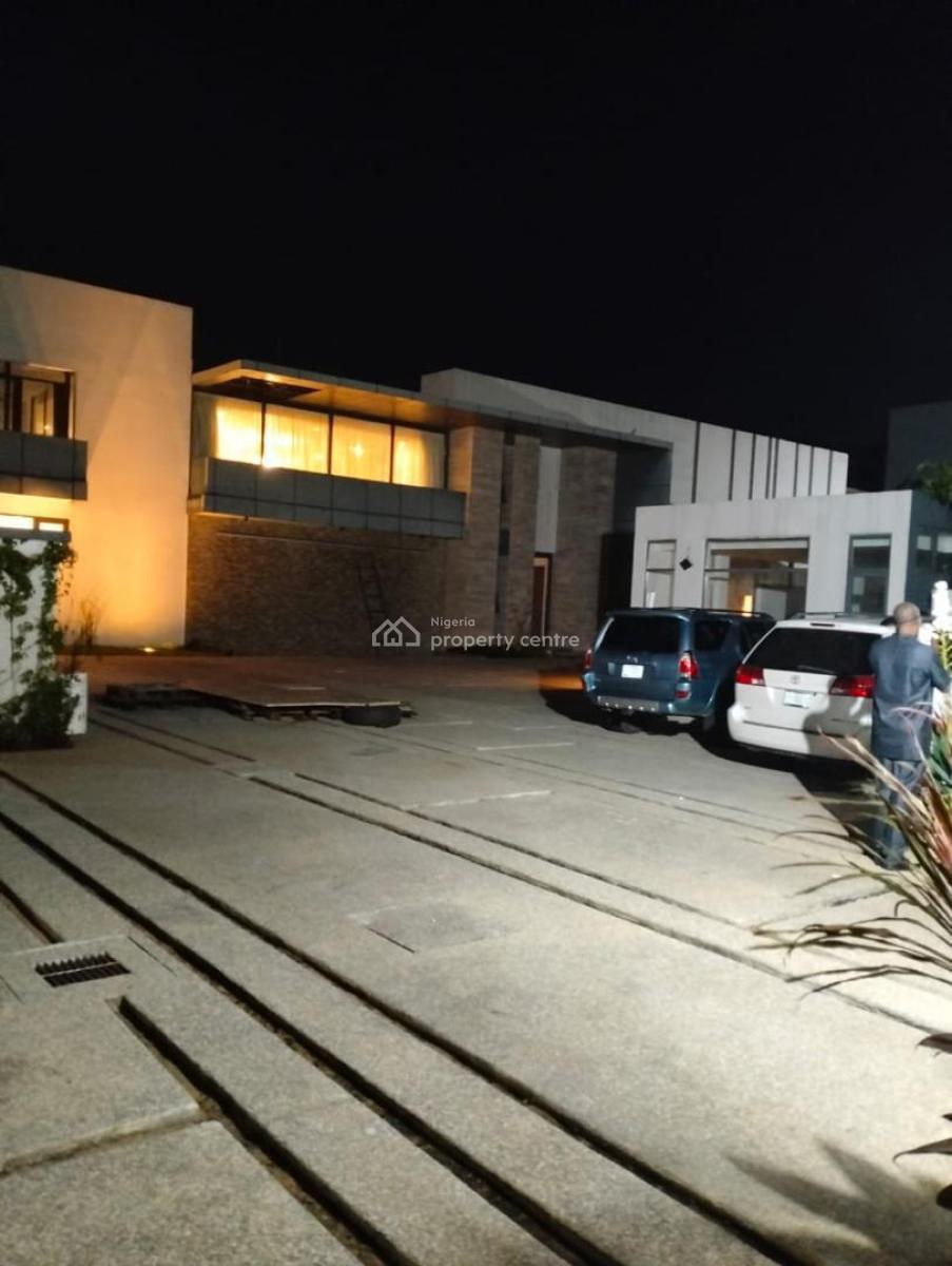 Luxury Brand New 6 Bedroom Waterfront Villa with 5 Staff Rooms, Banana Island, Ikoyi, Lagos, House for Sale