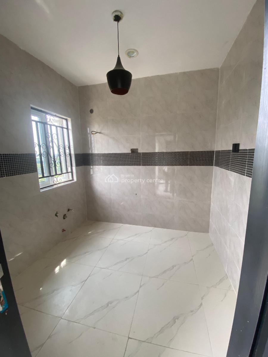 3 Bedroom Apartment, Meridian Park Estate, General Paint, Ajah, Ajah, Lagos, Flat / Apartment for Sale