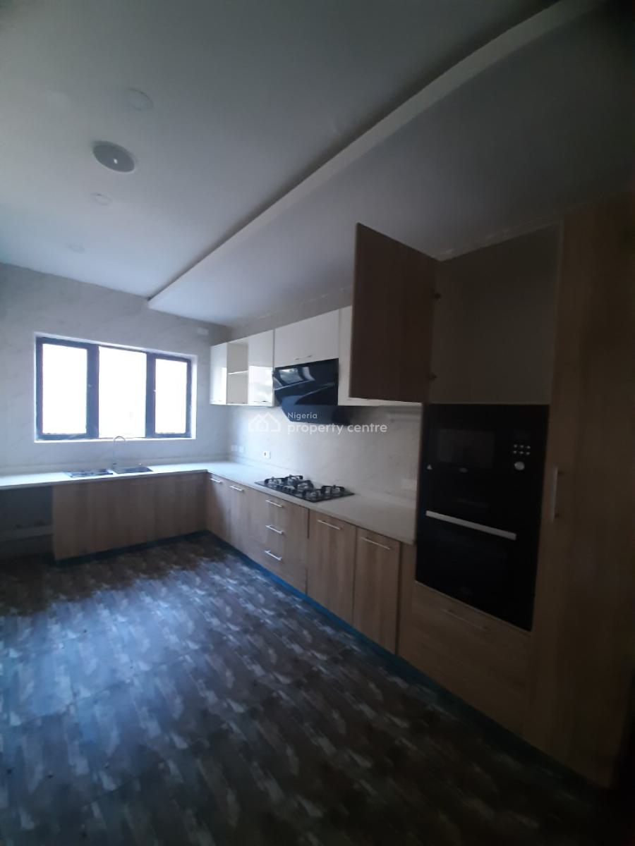 Serviced with 24/7 Power Supply 3 Bedroom En-suite Flat with Fitted Ki, Oniru, Victoria Island (vi), Lagos, Flat / Apartment for Rent
