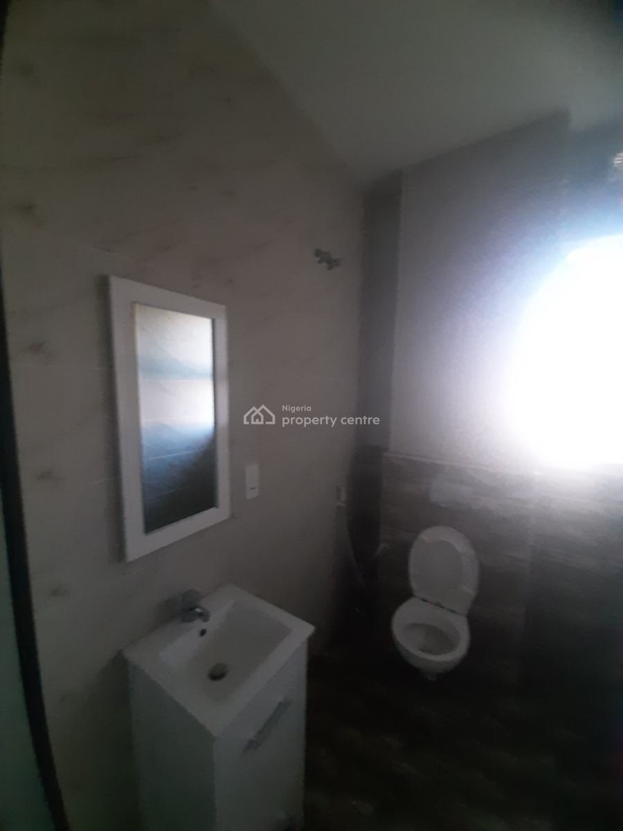 Serviced with 24/7 Power Supply 3 Bedroom En-suite Flat with Fitted Ki, Oniru, Victoria Island (vi), Lagos, Flat / Apartment for Rent