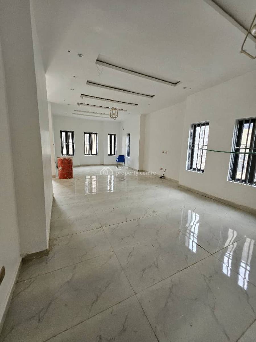 5 Bedroom Fully, Guzape, Guzape District, Abuja, Detached Duplex for Sale