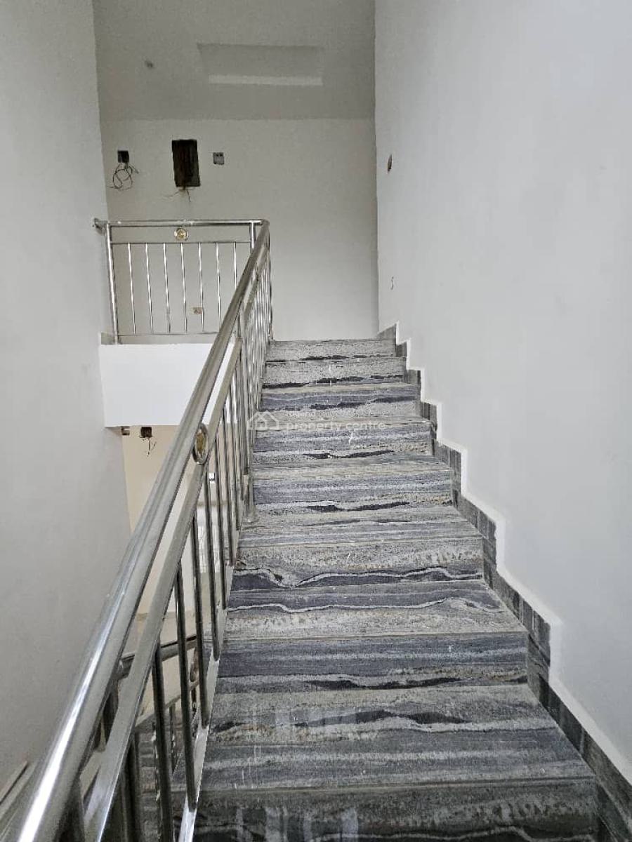 5 Bedroom Fully, Guzape, Guzape District, Abuja, Detached Duplex for Sale