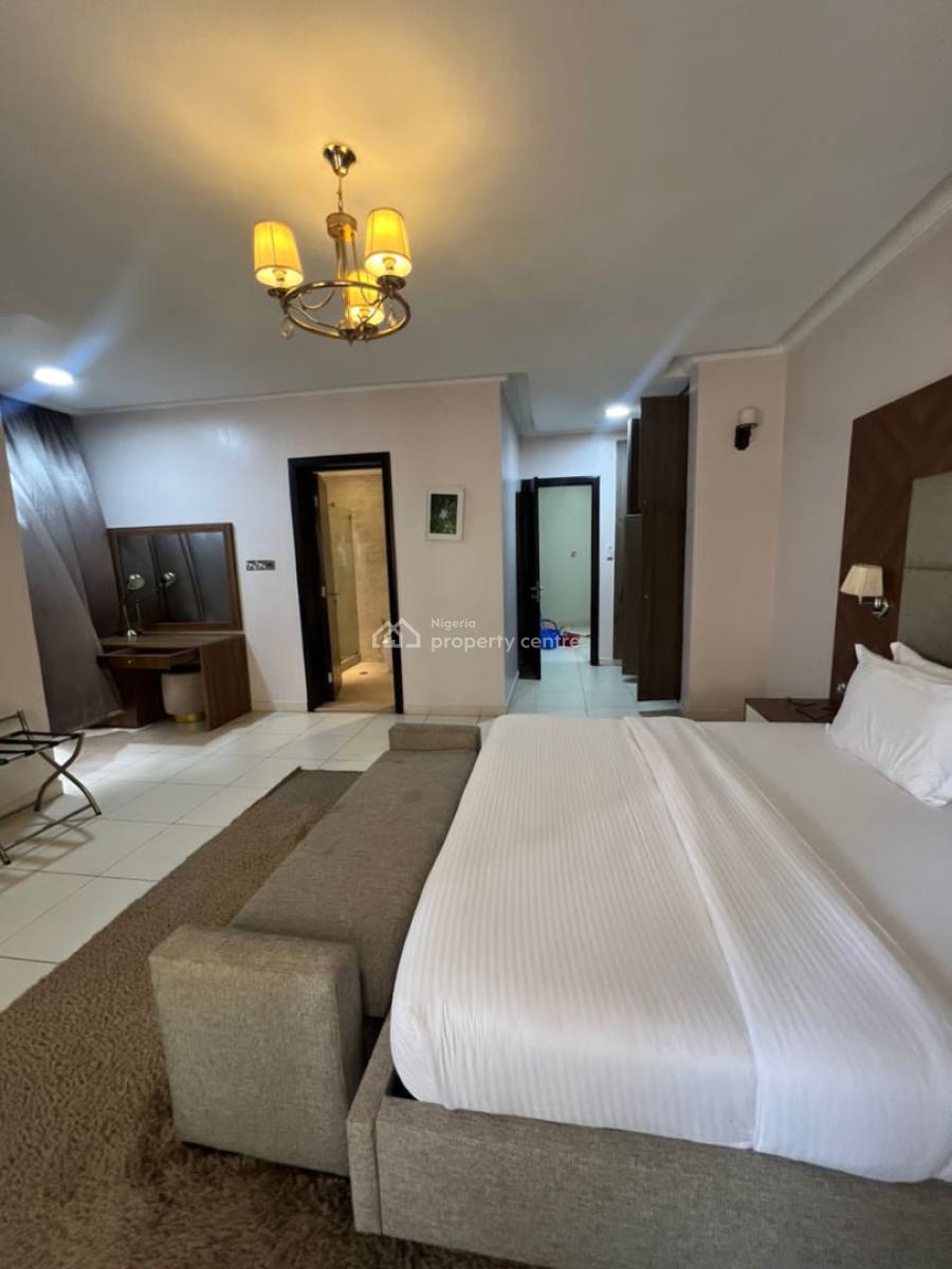10 Units 3-bedroom Fully Serviced and Furnished Apartment, Vi, Victoria Island (vi), Lagos, Flat / Apartment for Rent