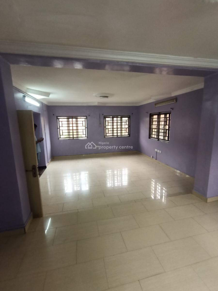 Spacious 4 Bedroom Detached Duplex with Bq, Palmgroove Estate Ilupeju, Ilupeju, Lagos, Detached Duplex for Rent