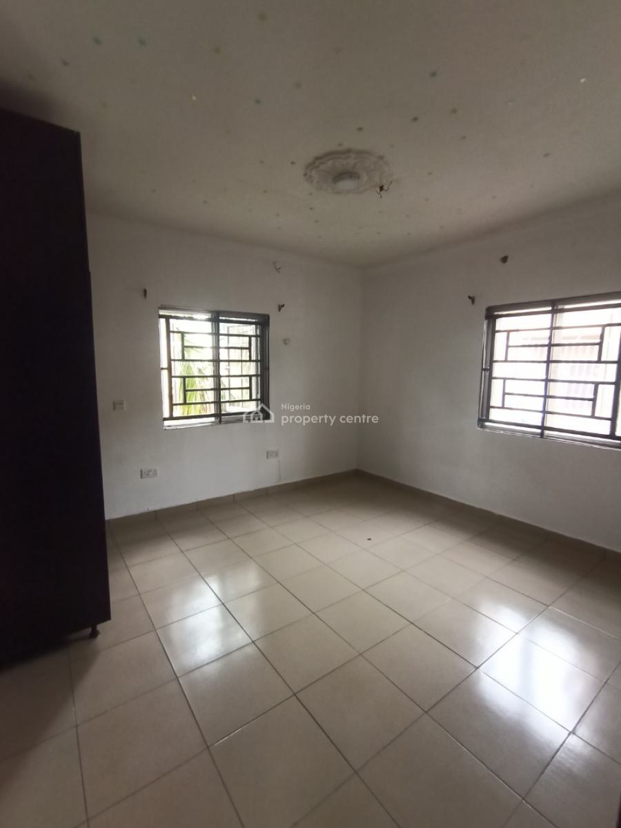 Spacious 4 Bedroom Detached Duplex with Bq, Palmgroove Estate Ilupeju, Ilupeju, Lagos, Detached Duplex for Rent