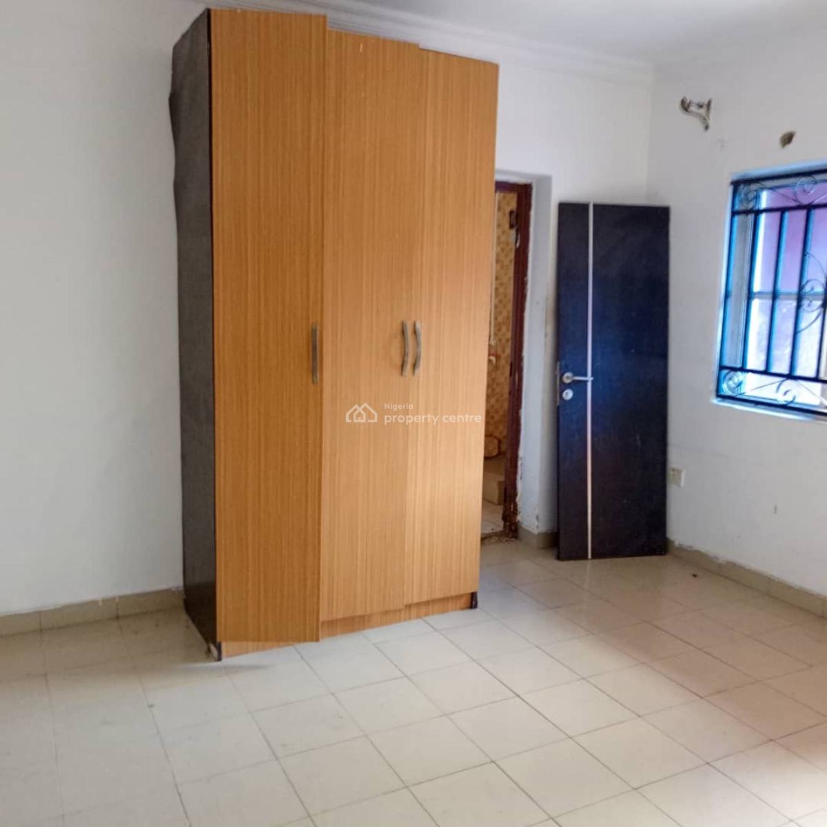 Well Maintained 3 Bedroom Apartment, Sangotedo, Ajah, Lagos, Flat / Apartment for Rent