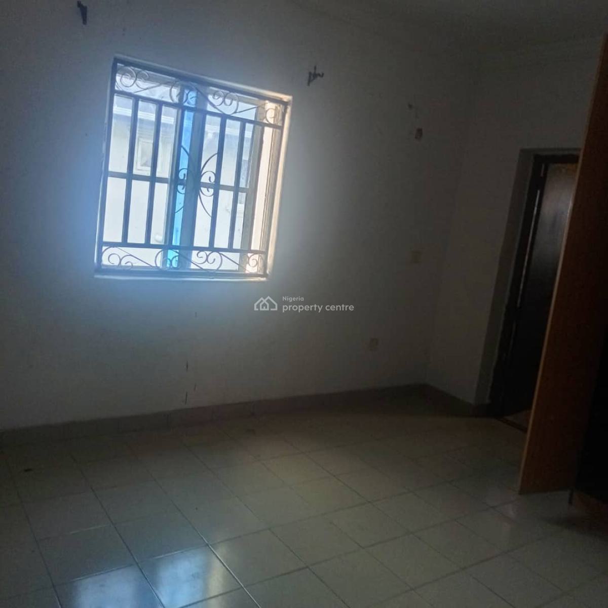 Well Maintained 3 Bedroom Apartment, Sangotedo, Ajah, Lagos, Flat / Apartment for Rent