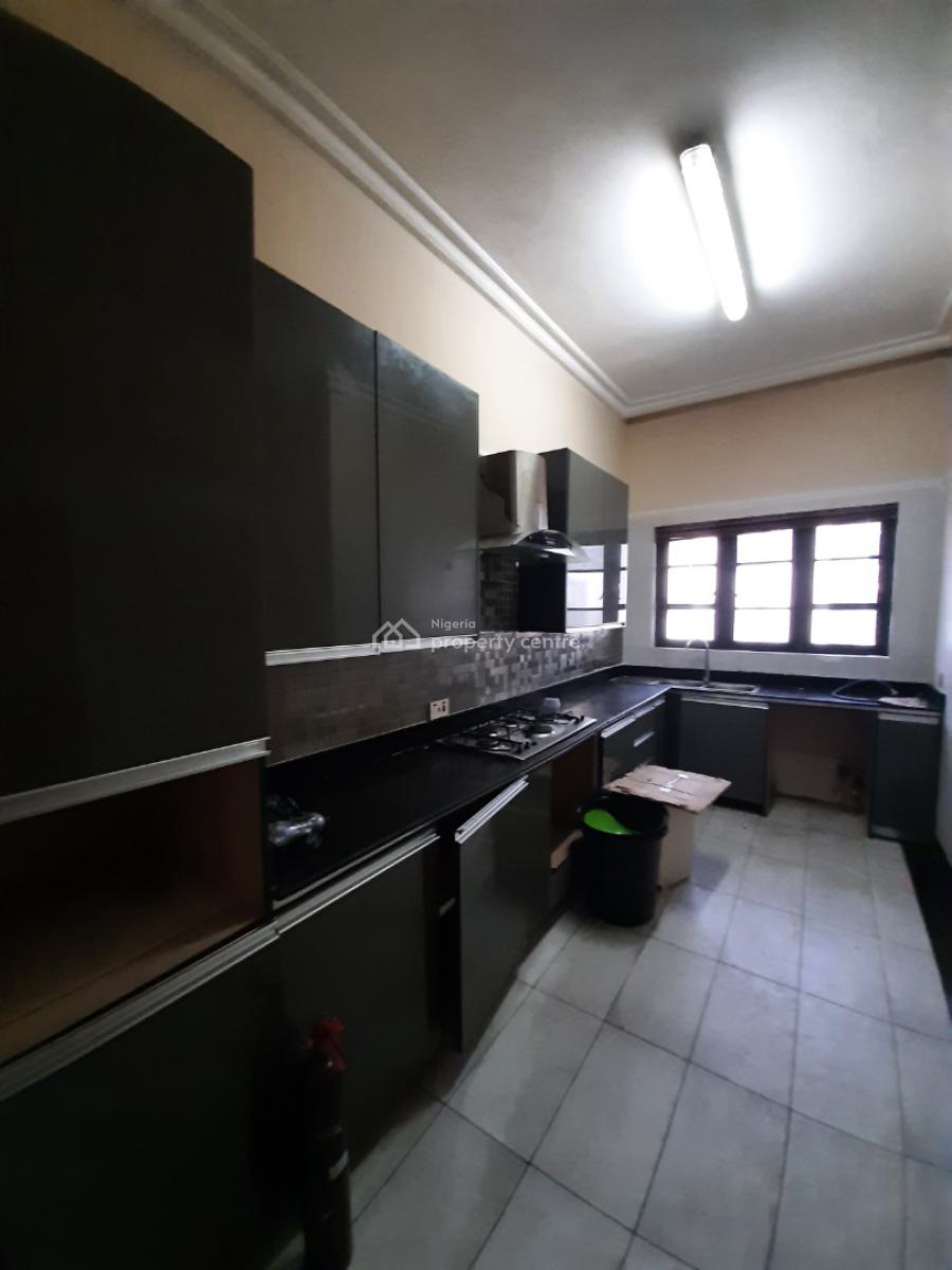 Serviced with 24/7 Power Supply 2 Bedroom En-suite Flat with Fitted Ki, Oniru, Victoria Island (vi), Lagos, Flat / Apartment for Rent