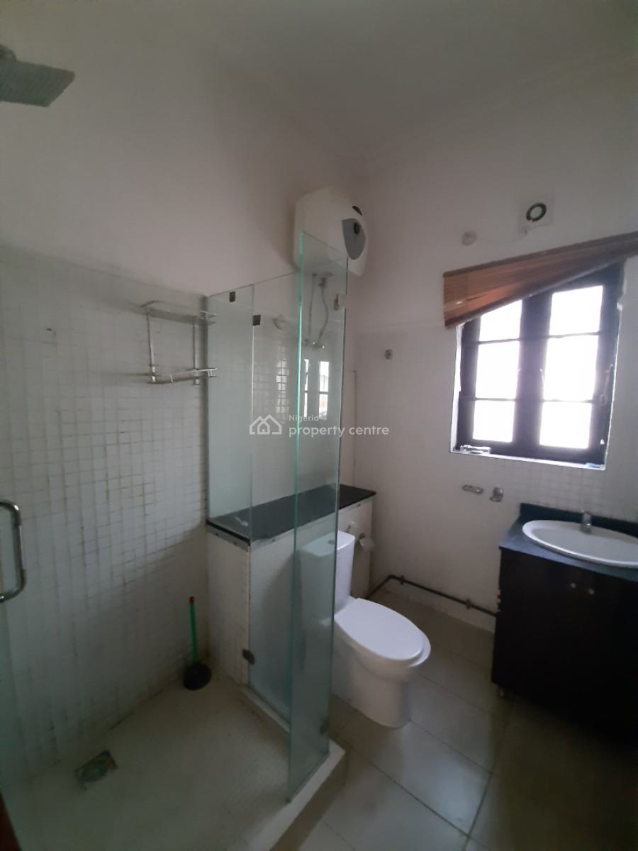 Serviced with 24/7 Power Supply 2 Bedroom En-suite Flat with Fitted Ki, Oniru, Victoria Island (vi), Lagos, Flat / Apartment for Rent