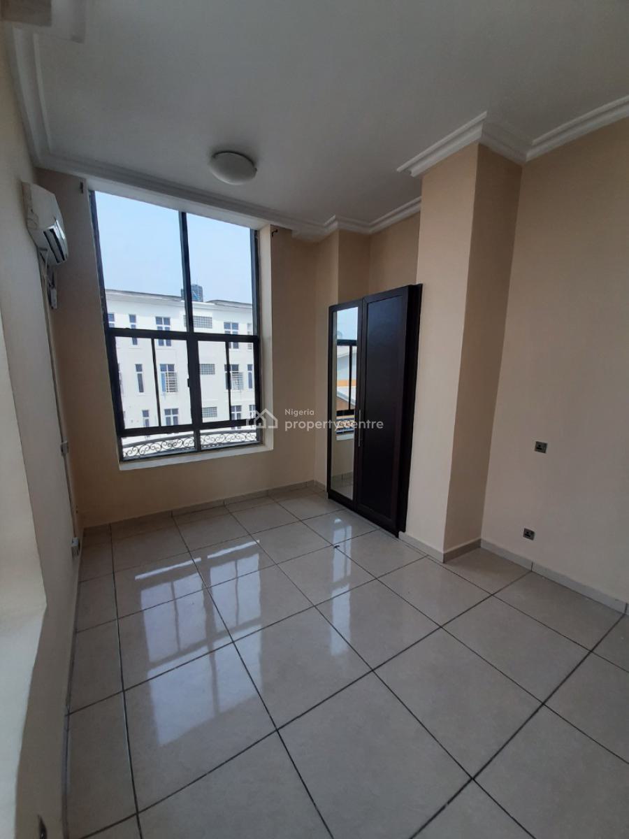 Serviced with 24/7 Power Supply 2 Bedroom En-suite Flat with Fitted Ki, Oniru, Victoria Island (vi), Lagos, Flat / Apartment for Rent