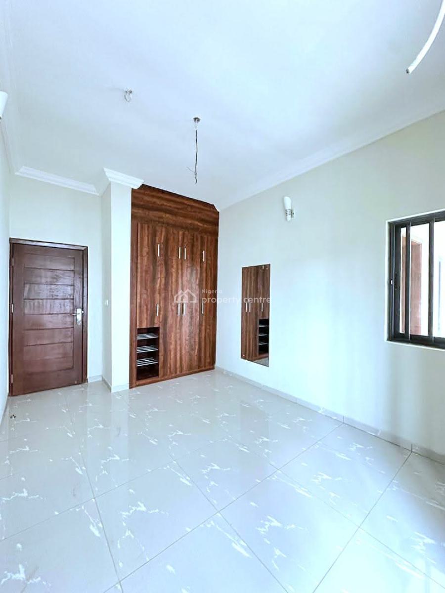 Brand New 3 Bedroom Apartment, Lekki Phase 1, Lekki, Lagos, Flat / Apartment for Rent