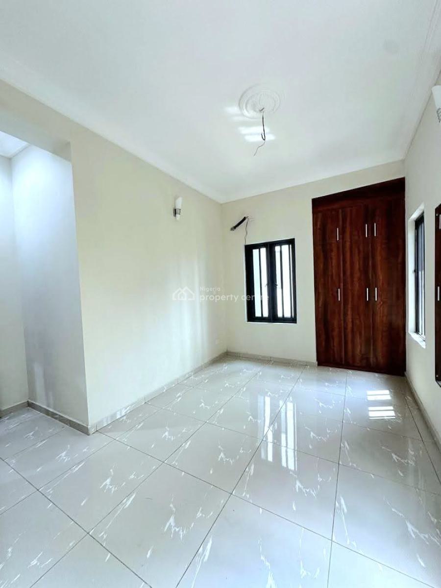 Brand New 3 Bedroom Apartment, Lekki Phase 1, Lekki, Lagos, Flat / Apartment for Rent