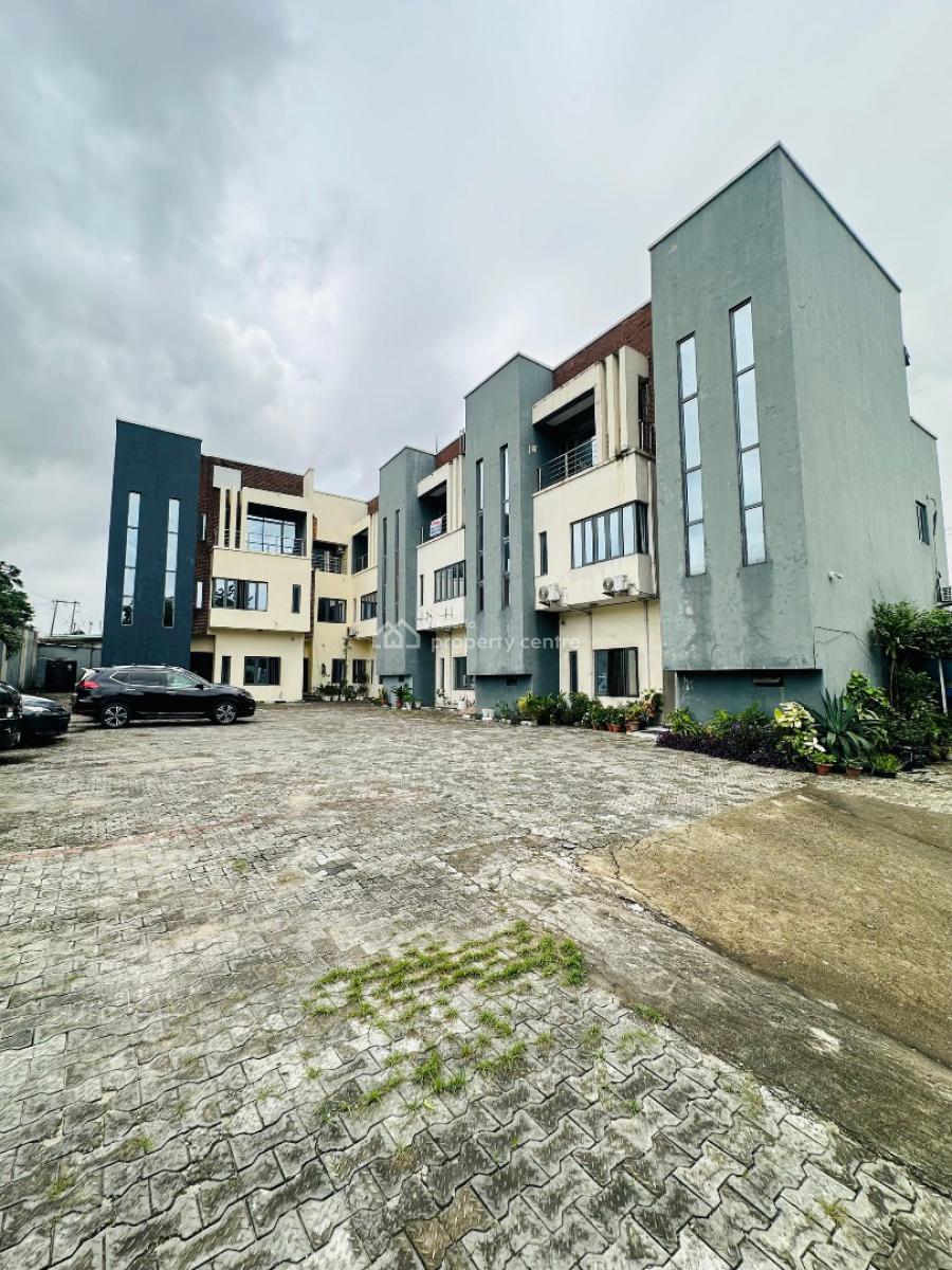 Aesthetically Built  4 Bedroom Terrace Duplex with Bq in a Secured Est, Gbagada, Lagos, Terraced Duplex for Sale