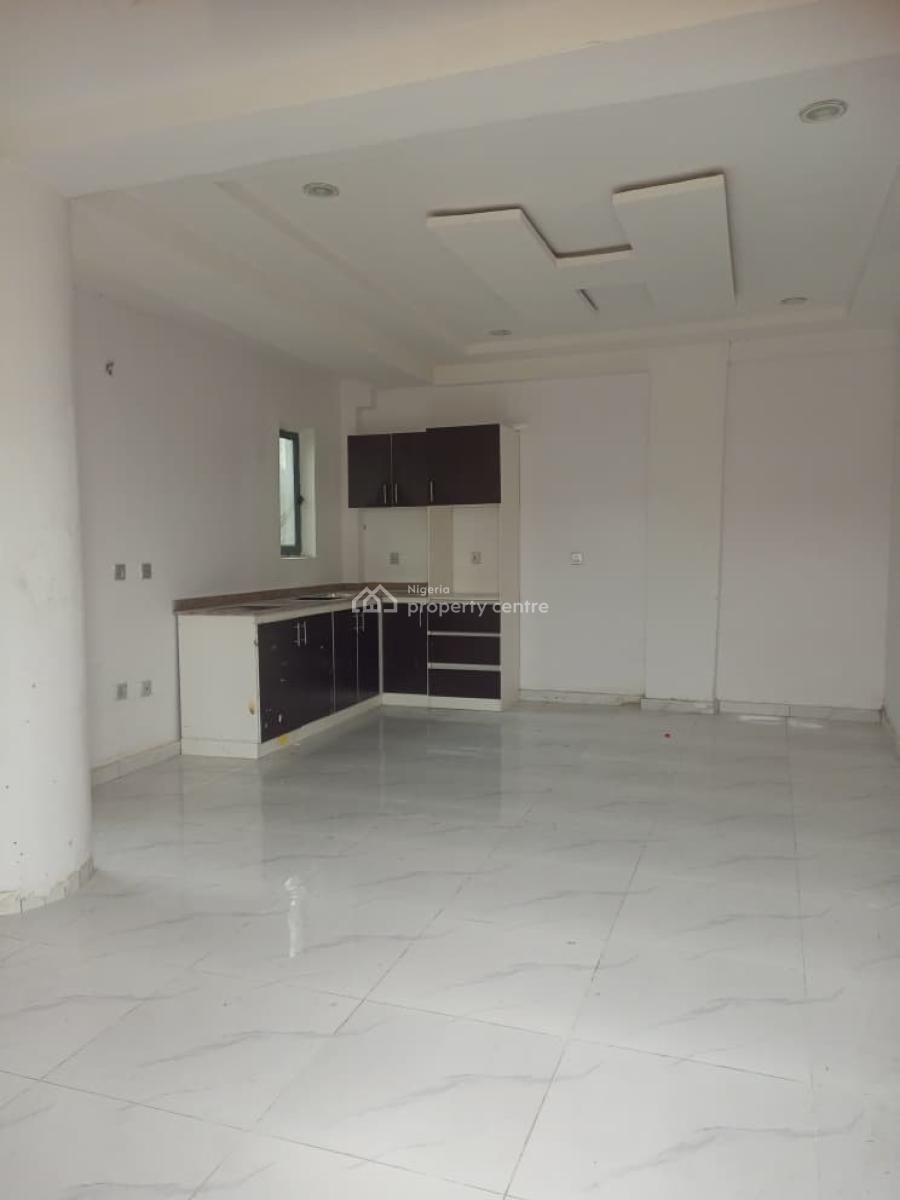 Well Built 2bedroom Flat, Mobile Road, Lekki, Lagos, Flat / Apartment for Rent