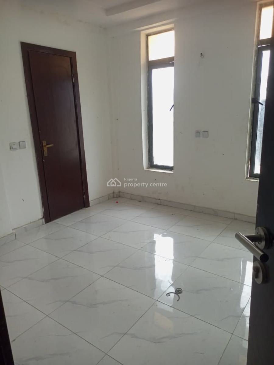 Well Built 2bedroom Flat, Mobile Road, Lekki, Lagos, Flat / Apartment for Rent