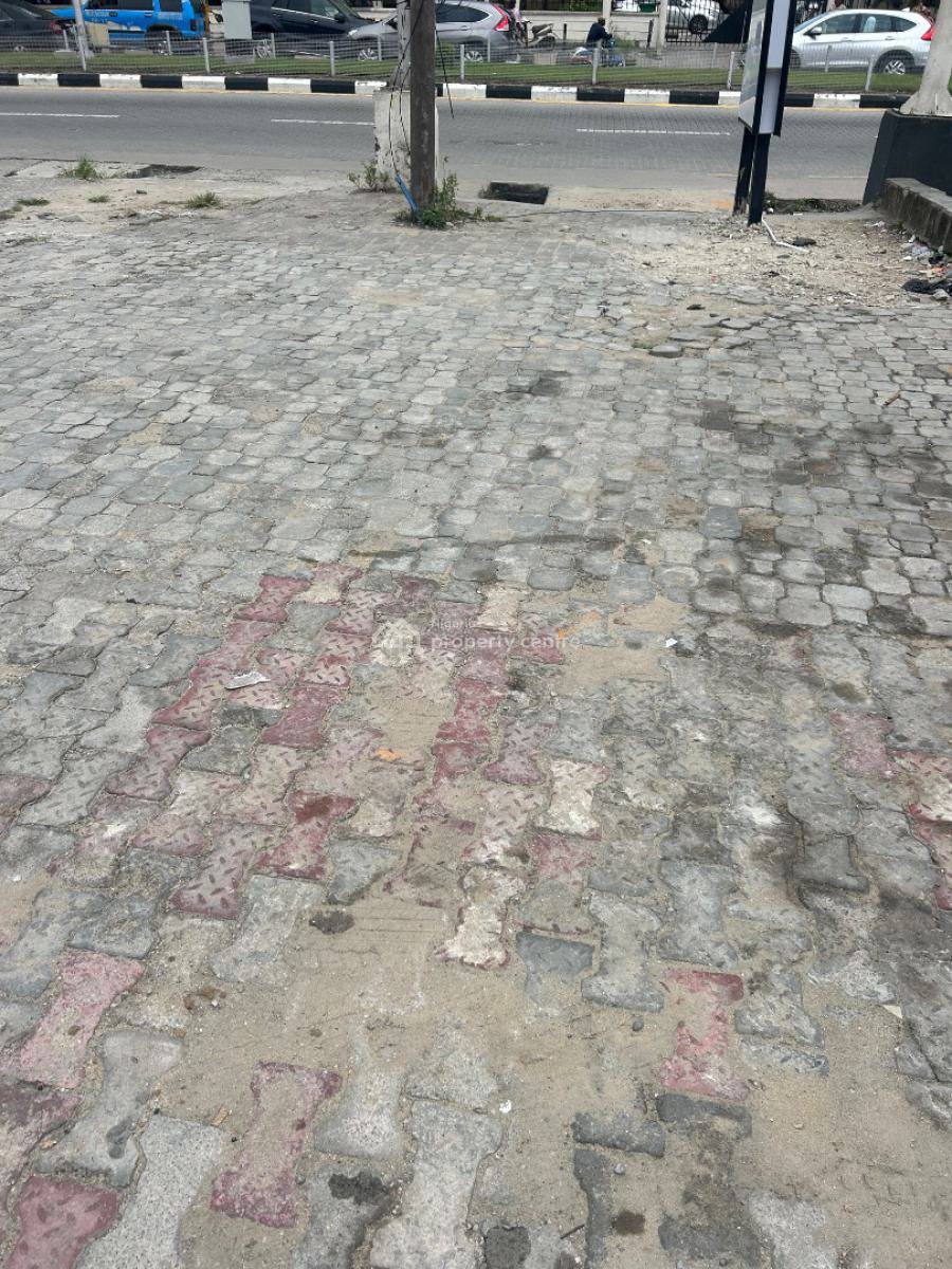 a Building Measuring 115sqm for Commercial Purposes, Victoria Island (vi), Lagos, Shop for Rent