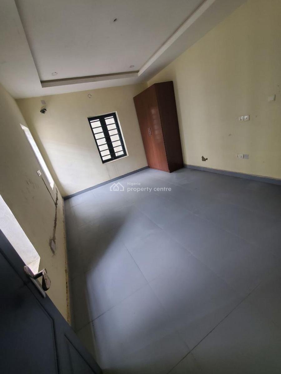 Brand New & Serviced Standard 2-bedroom Apartment with Bq, Orchid Road, Lekki Phase 2, Lekki, Lagos, Flat / Apartment for Rent
