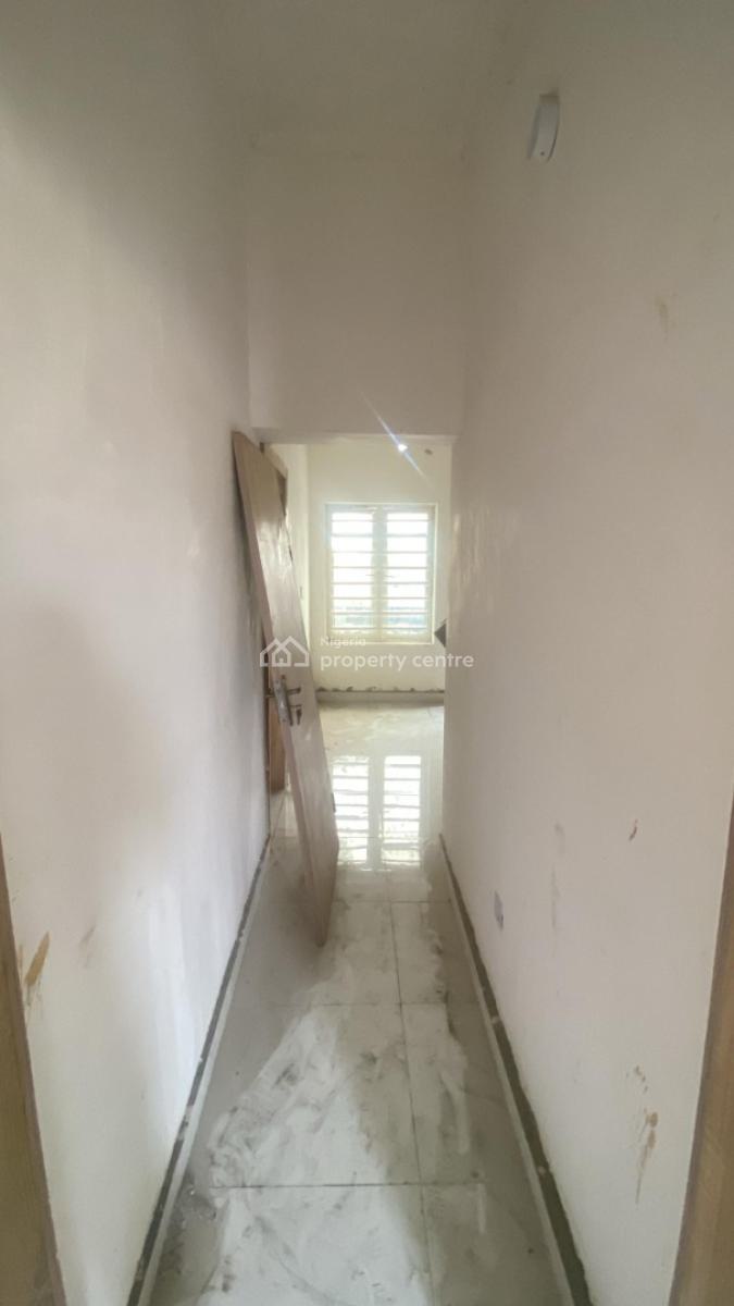 Luxury 2bedroom Flat with Modern Facilities, Fola Agoro, Yaba, Lagos, Flat / Apartment for Rent