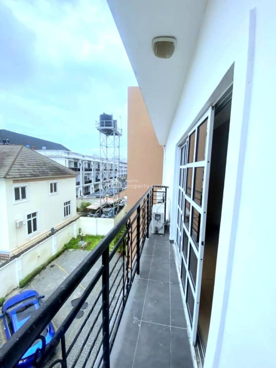 Spacious 2-bedroom Apartment on The 3rd Floor, Oniru, Victoria Island (vi), Lagos, Flat / Apartment for Rent