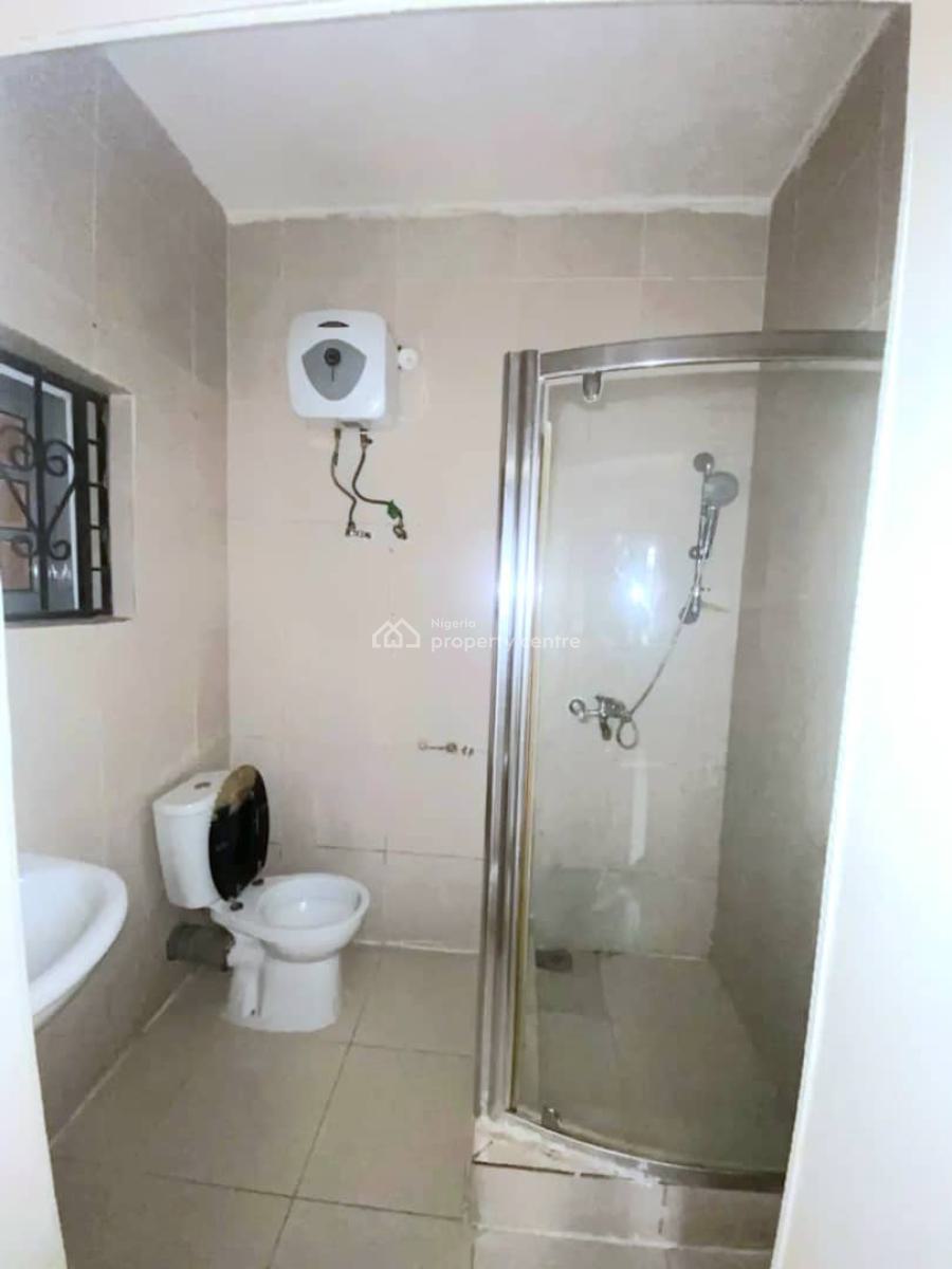 Spacious 2-bedroom Apartment on The 3rd Floor, Oniru, Victoria Island (vi), Lagos, Flat / Apartment for Rent