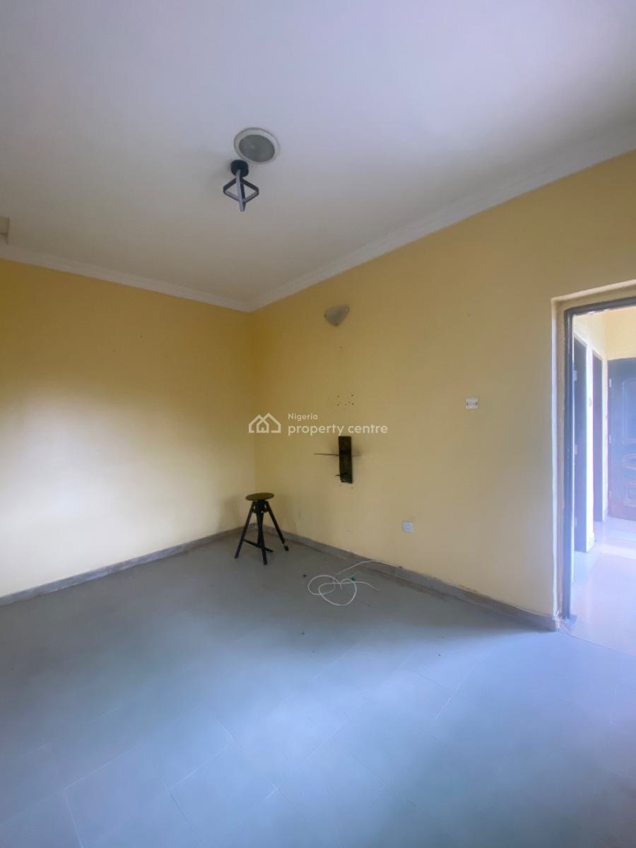 Nice and Well Maintained Room and Palour, Royal Garden Estate, Ajah, Lagos, Mini Flat (room and Parlour) for Rent