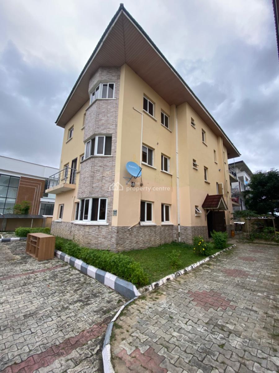 Specious 3bed Room Flat with Bq, Royal Garden Estate, Ajah Lekki Lagos, Ajah, Lagos, Flat / Apartment for Sale