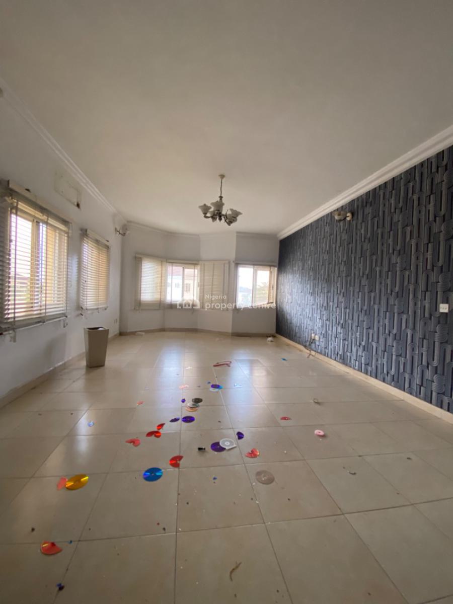 Specious 3bed Room Flat with Bq, Royal Garden Estate, Ajah Lekki Lagos, Ajah, Lagos, Flat / Apartment for Sale