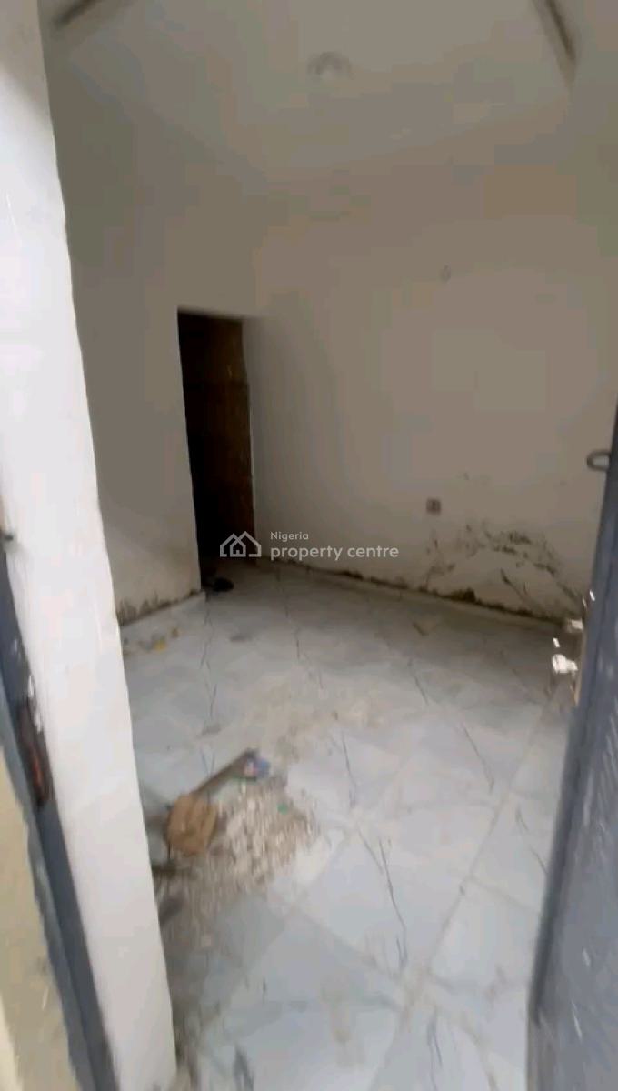 Standard and Affordable Room Self Contain, Ajose Street, Shomolu, Lagos, Self Contain (single Rooms) for Rent