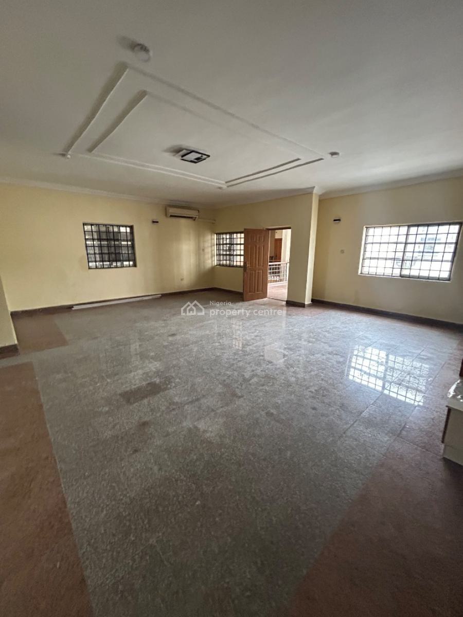 Well Maintained and Spacious 3 Bedroom Apartment for Commercial Purpose, Victoria Island (vi), Lagos, Commercial Property for Rent