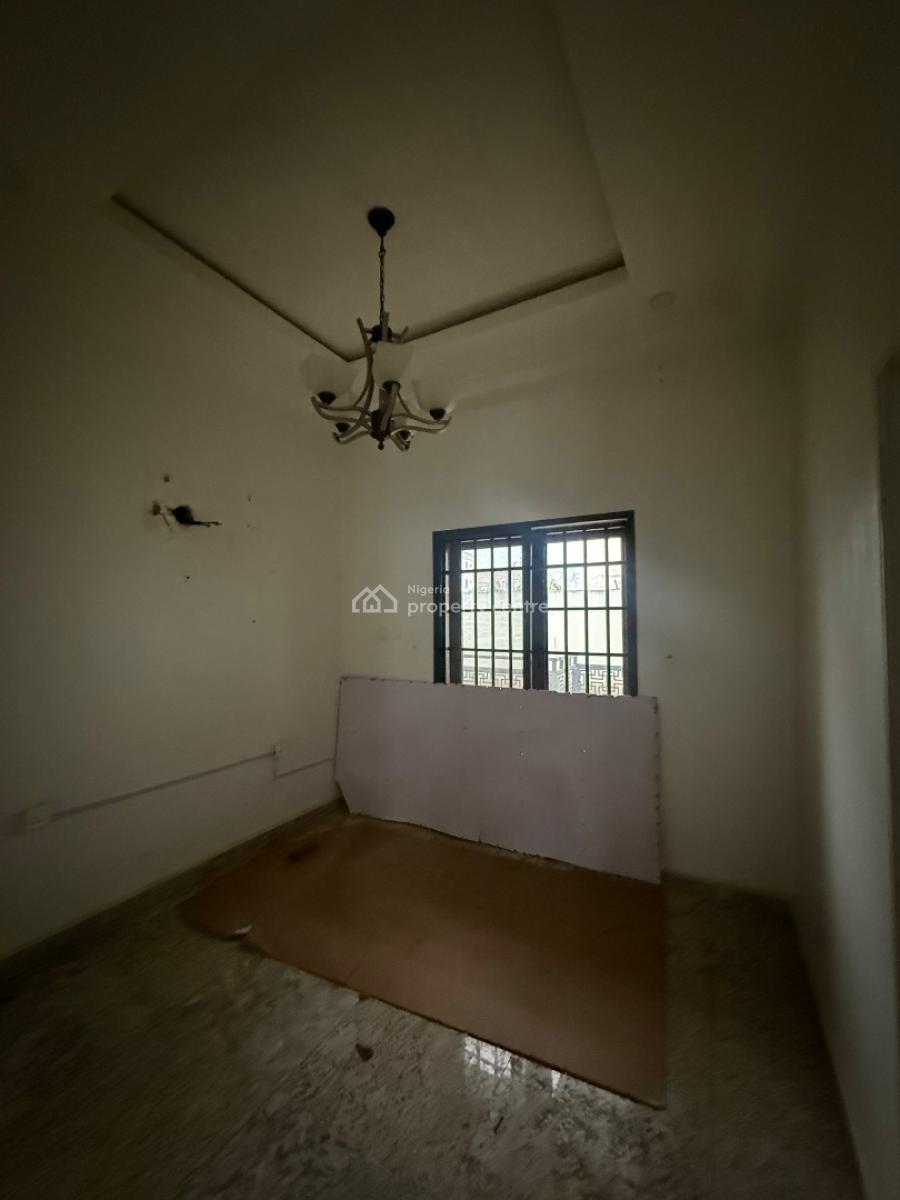 Very Spacious & Lovely 2 Bedroom Flat, Gilmore, Jahi, Abuja, Flat / Apartment for Rent
