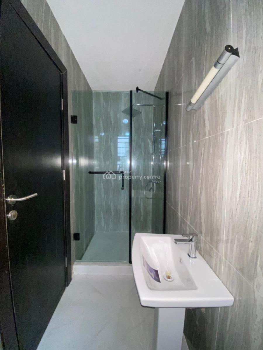 4 Bedroom Terrace Duplex with Bq, Osapa, Lekki, Lagos, Terraced Duplex for Rent