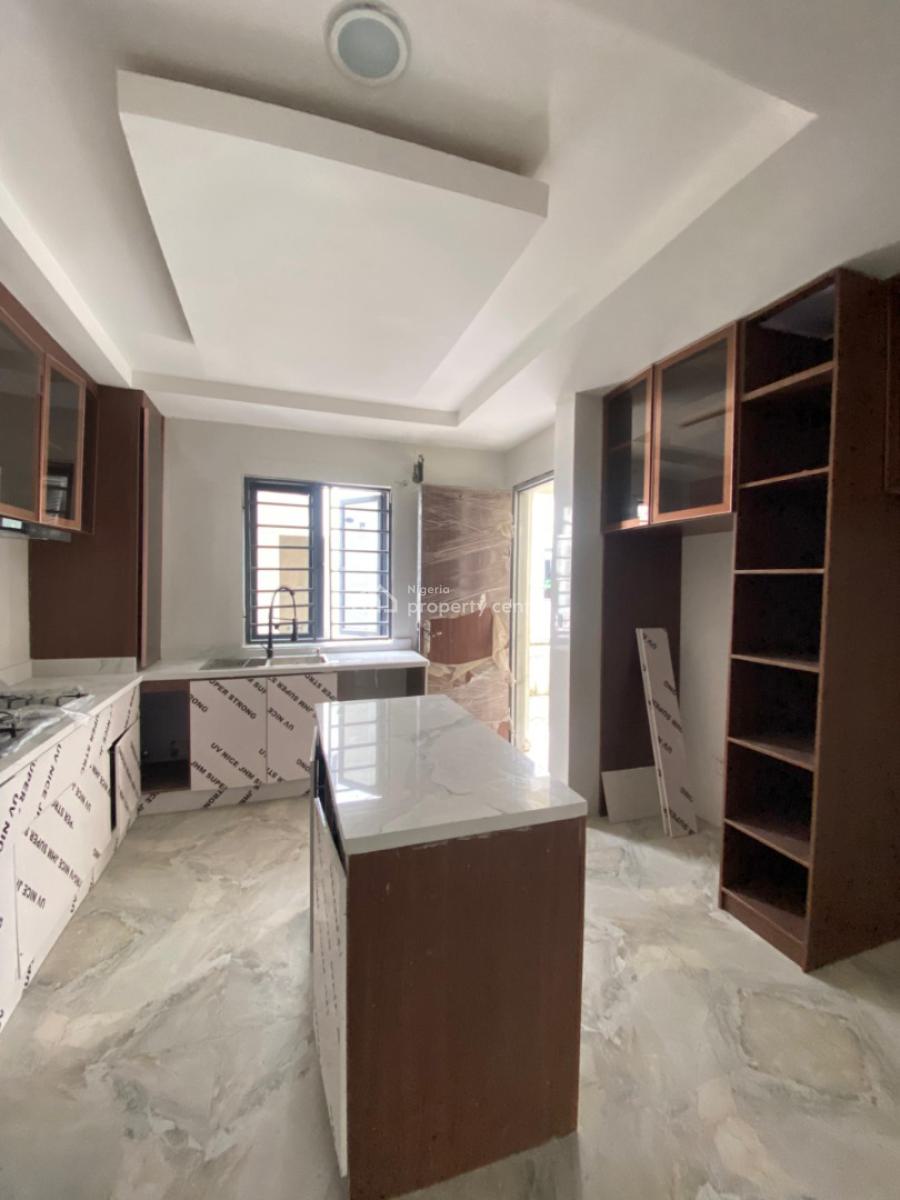 4 Bedroom Terrace Duplex with Bq, Osapa, Lekki, Lagos, Terraced Duplex for Rent