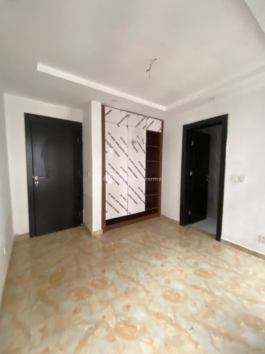 4 Bedroom Terrace Duplex with Bq, Osapa, Lekki, Lagos, Terraced Duplex for Rent