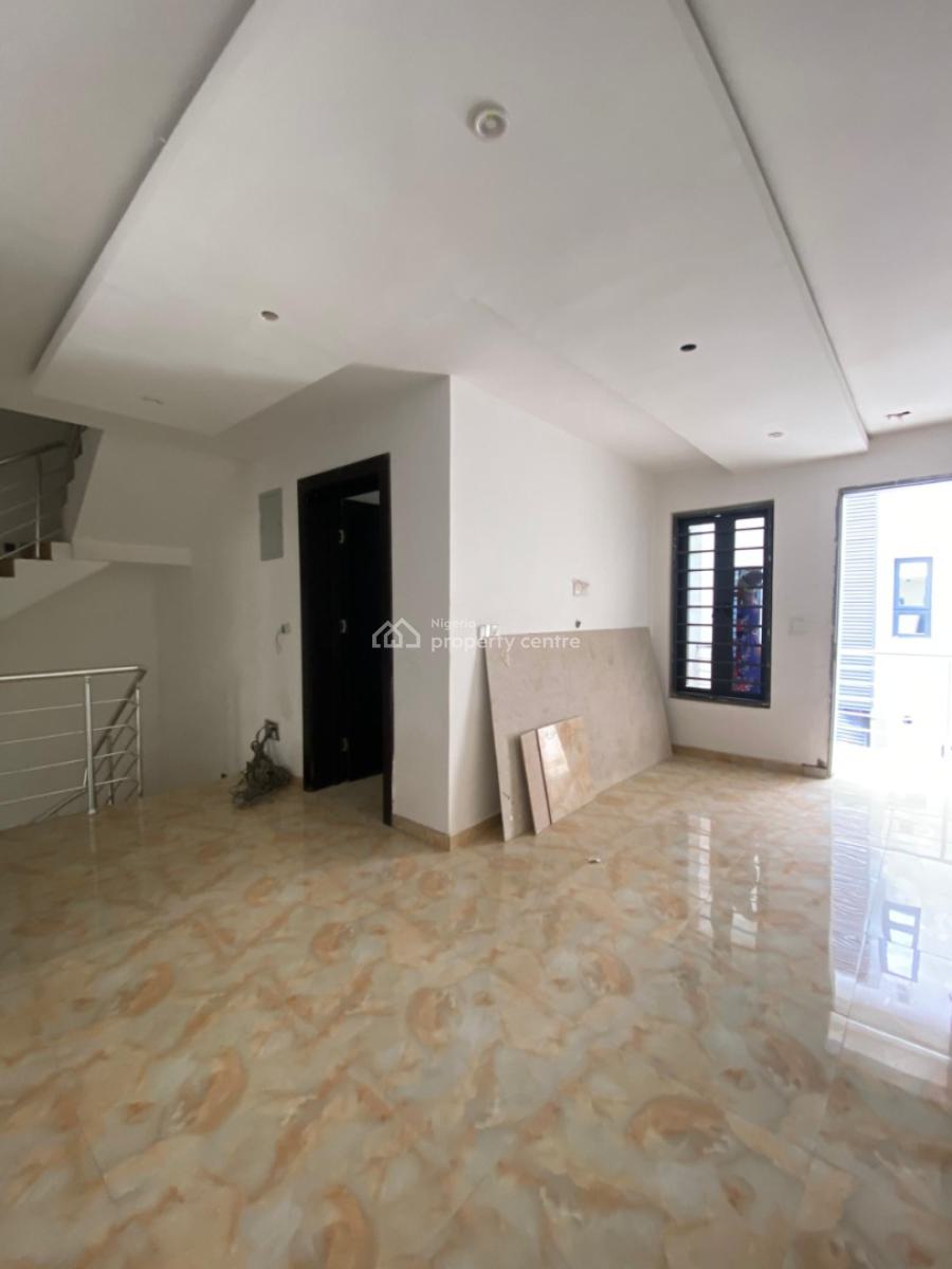 4 Bedroom Terrace Duplex with Bq, Osapa, Lekki, Lagos, Terraced Duplex for Rent