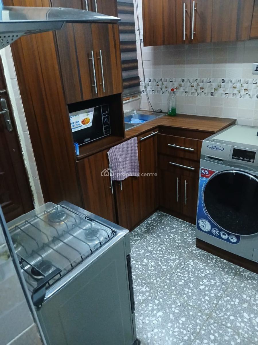 3 Bedroom Flat, Toyin, Ikeja, Lagos, Flat / Apartment for Rent