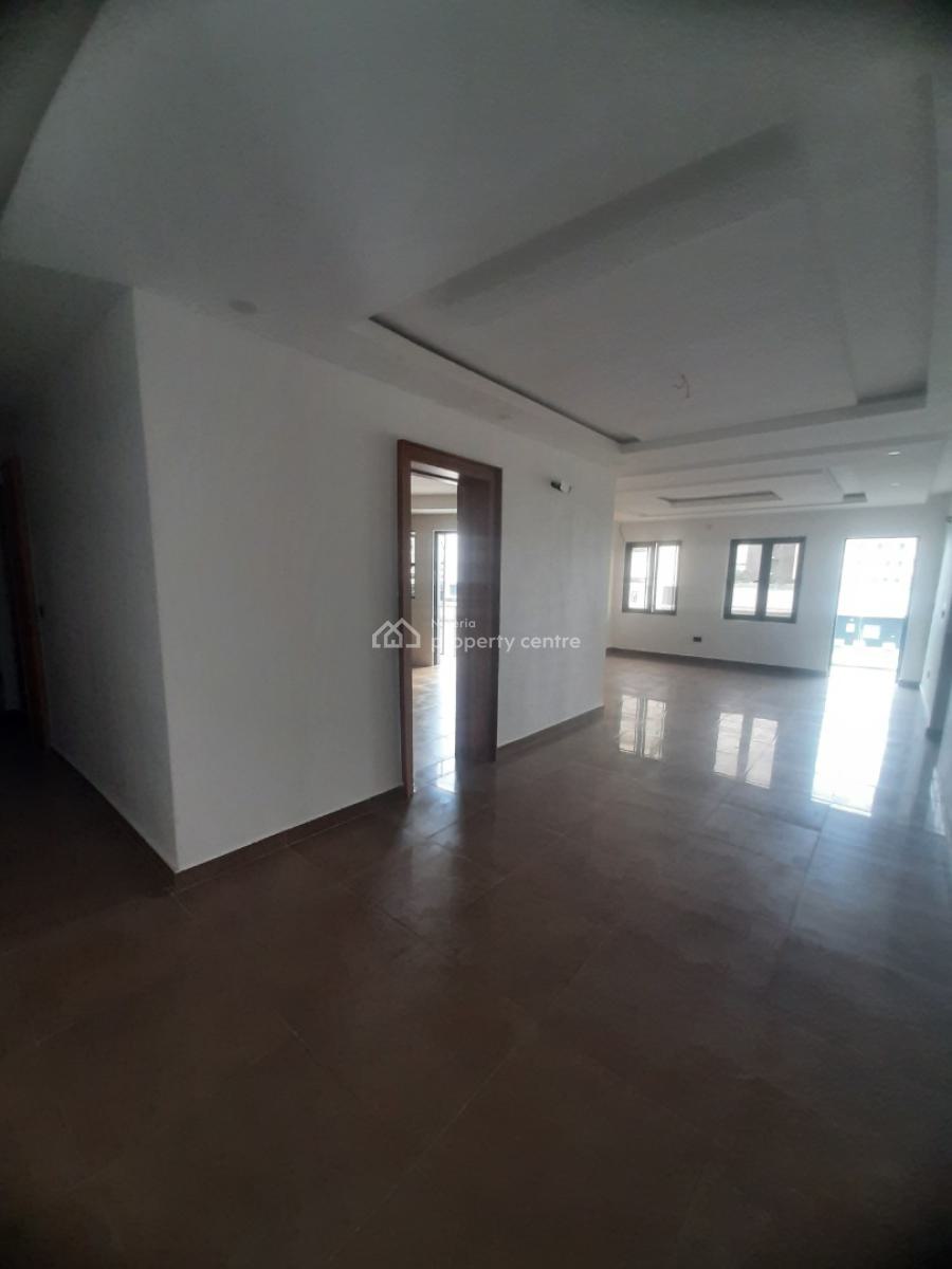 Tastefully Finished and Newly Built and Serviced with 24/7 Power Suppl, Lekki Phase 1, Lekki, Lagos, Flat / Apartment for Rent