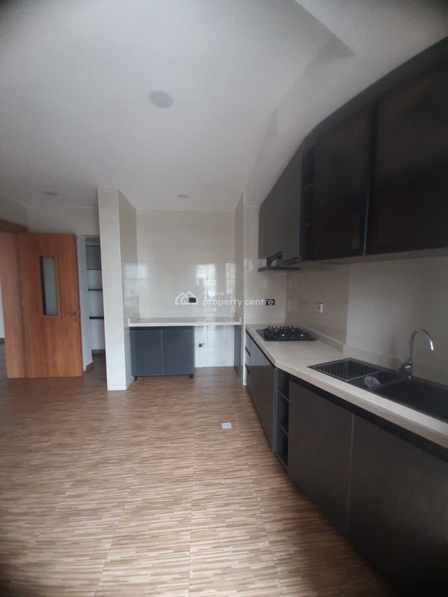 Tastefully Finished and Newly Built and Serviced with 24/7 Power Suppl, Lekki Phase 1, Lekki, Lagos, Flat / Apartment for Rent
