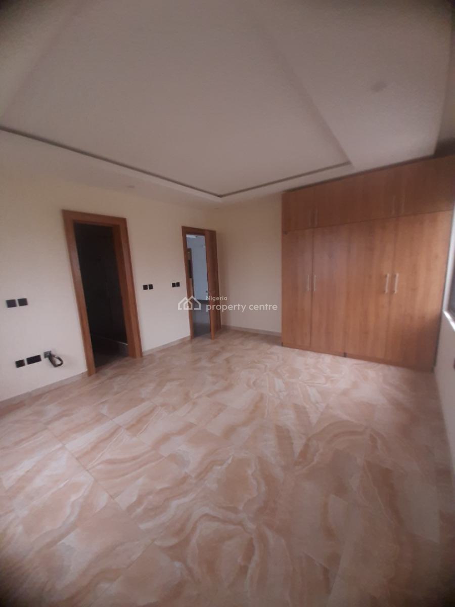 Tastefully Finished and Newly Built and Serviced with 24/7 Power Suppl, Lekki Phase 1, Lekki, Lagos, Flat / Apartment for Rent