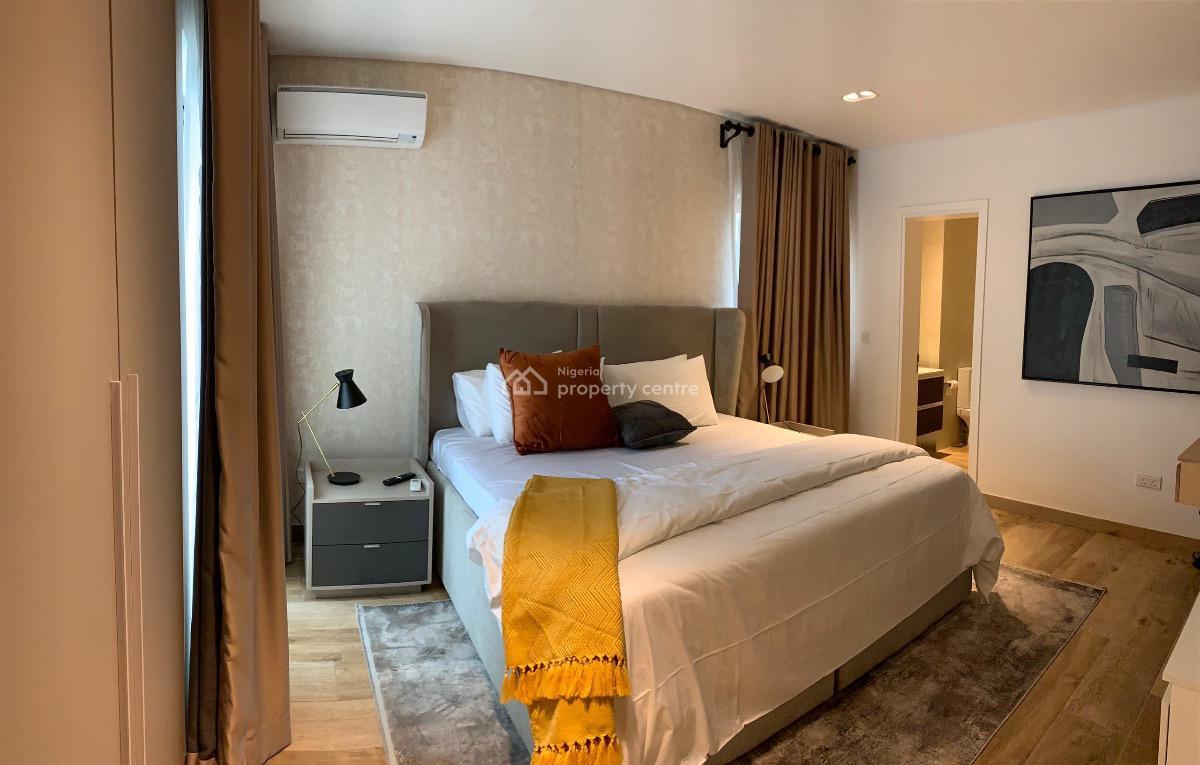 Luxurious and Spacious 1 Bedroom Apartment in a Secured Estate with Ps, Lekki Phase 1, Lekki, Lagos, Flat / Apartment Short Let