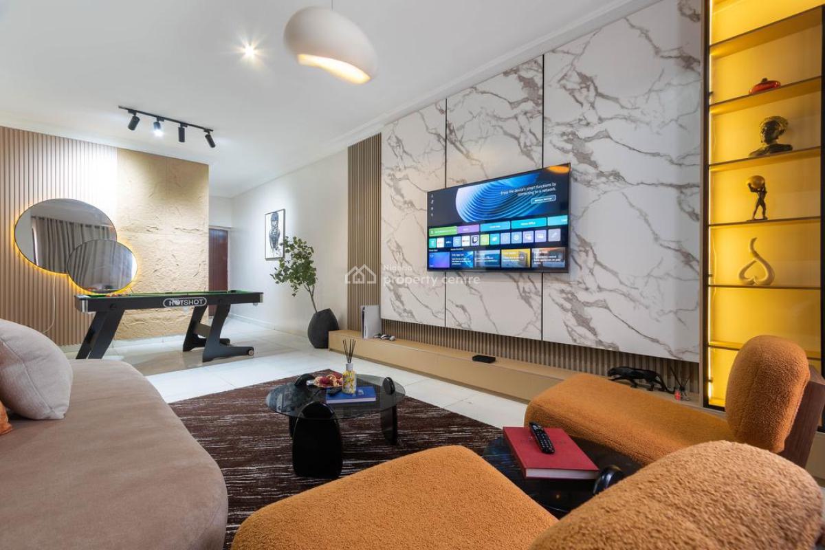 Luxury New 1 Bed with Ps5 , Board/dart Games and Two Balconies.🥰, Lekki Phase 1, Lekki, Lagos, Flat / Apartment Short Let
