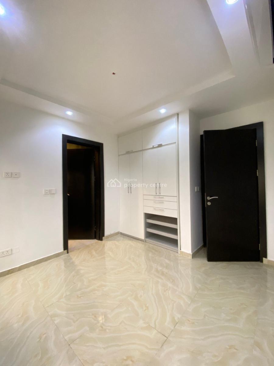 Furnished 4 Bedroom Terrace with Bq and Playground, Osapa, Lekki, Lagos, Terraced Duplex for Sale