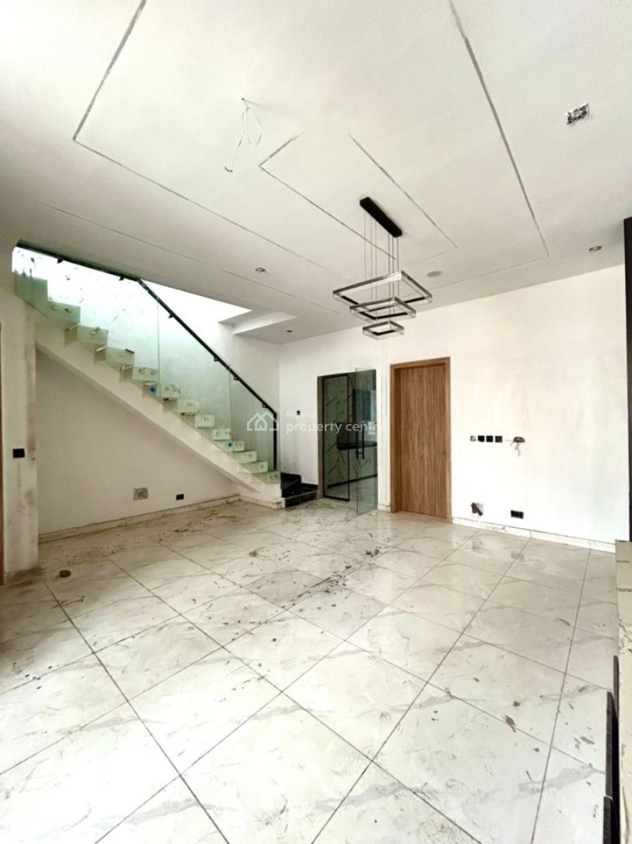 Spacious 4 Bedroom Terrace Duplex Available, Ikota, Lekki, Lagos, Terraced Duplex for Sale