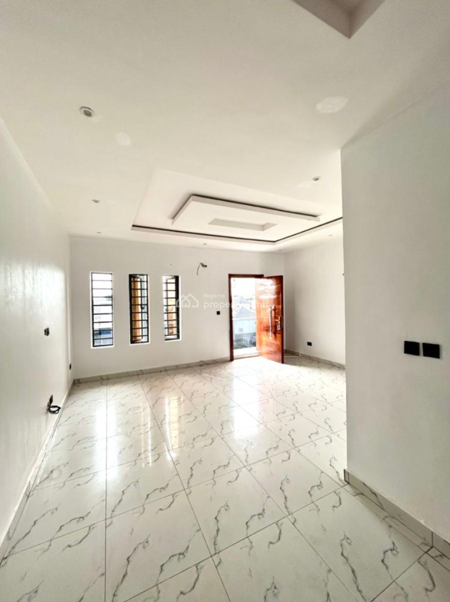 Spacious 4 Bedroom Terrace Duplex Available, Ikota, Lekki, Lagos, Terraced Duplex for Sale
